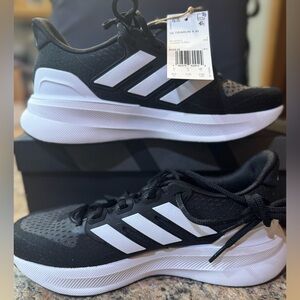 Adidas - Women's RunFalcon 5 cloudform Running Shoe - Black/White - Size 6.5